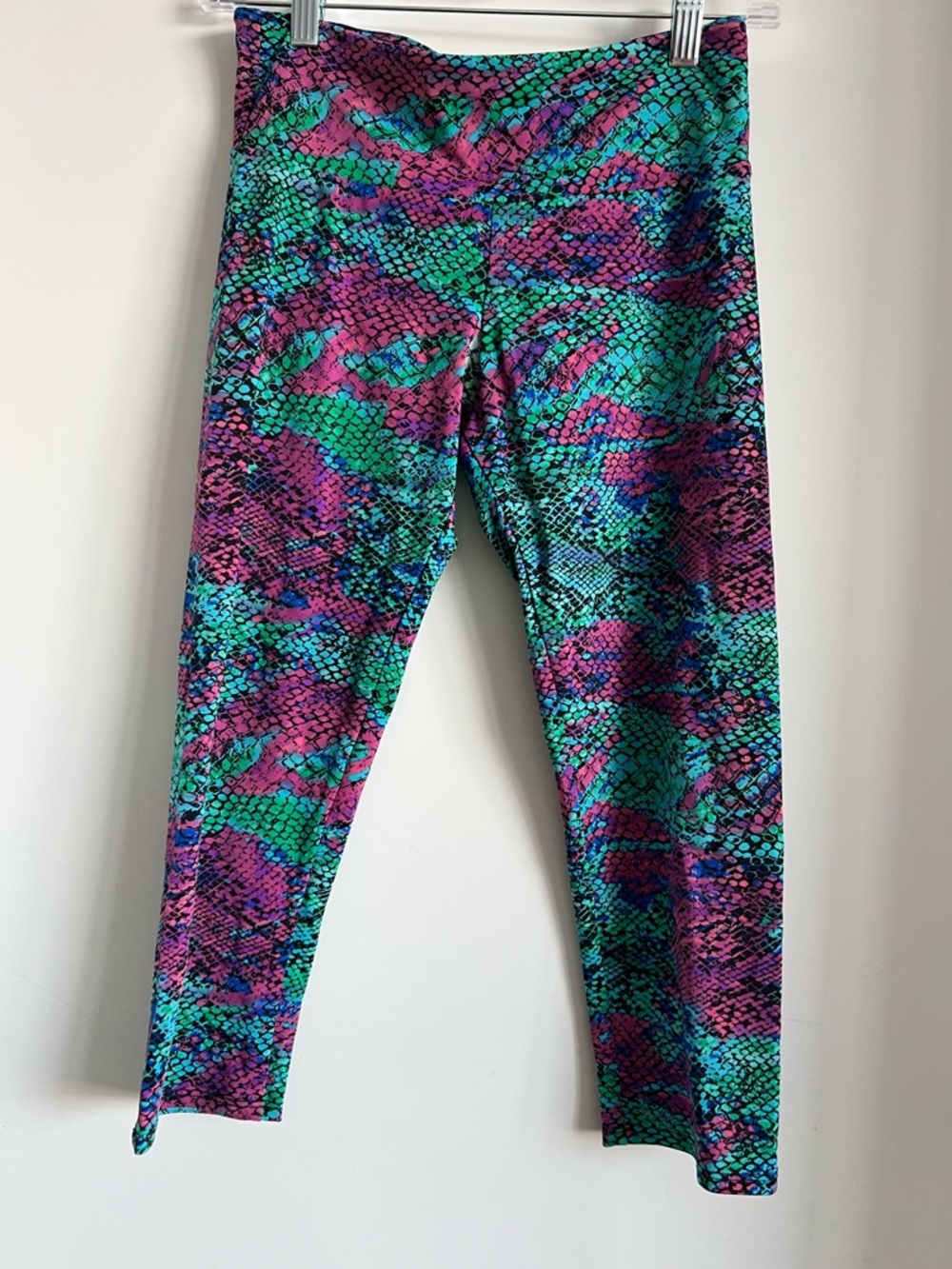Onzie Teal & Purple Snake-Print Leggings